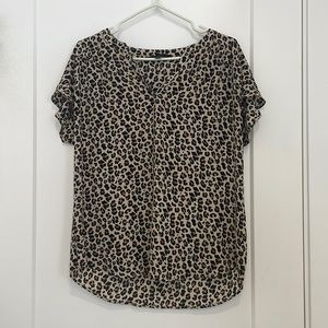 Banana republic leopard print shirt
